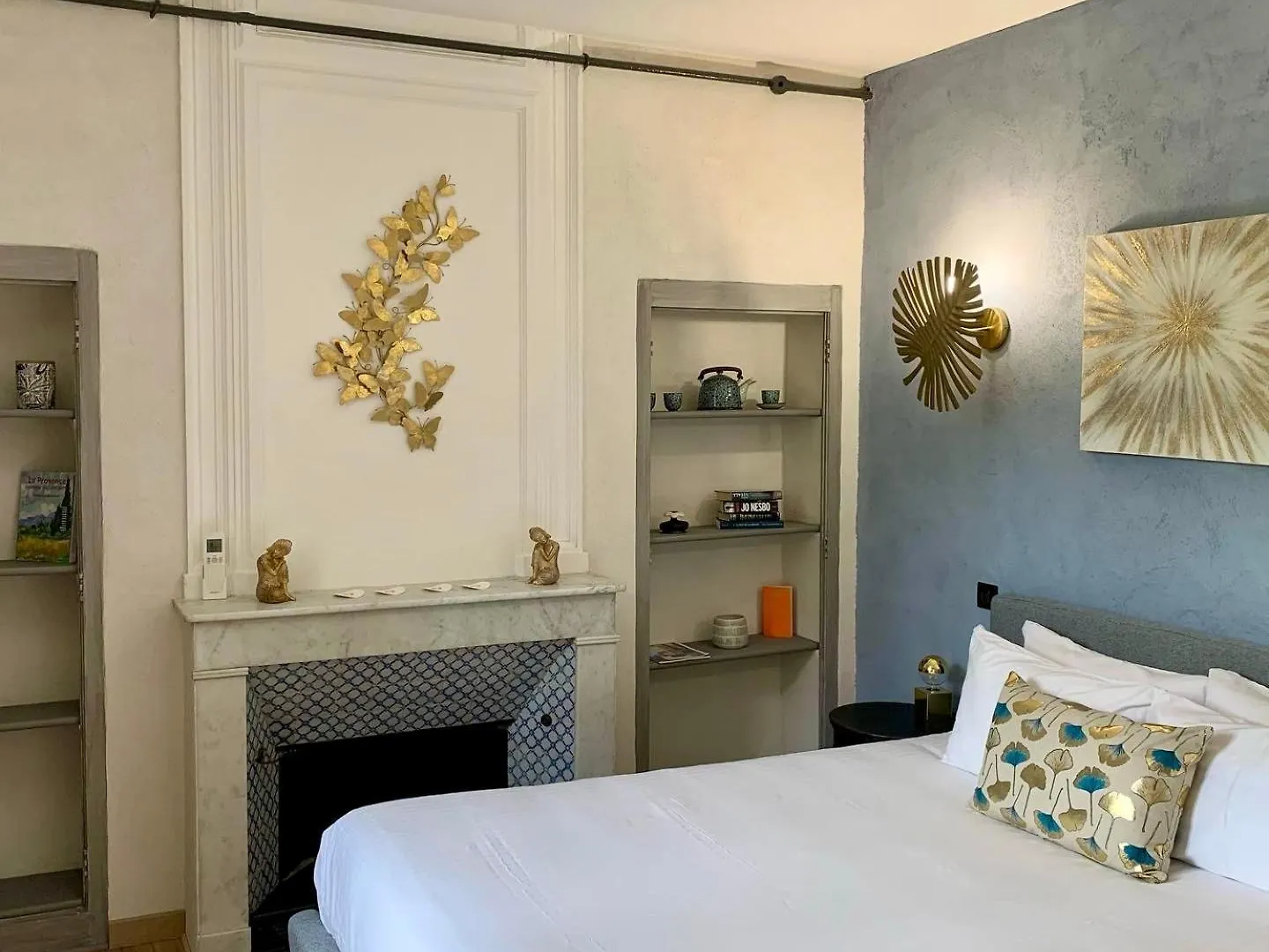 Le Mas Aux Cedres - Teritoria Lioux Bed & Breakfast