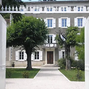 https://la-saudade.hotels-rhonealpes.com